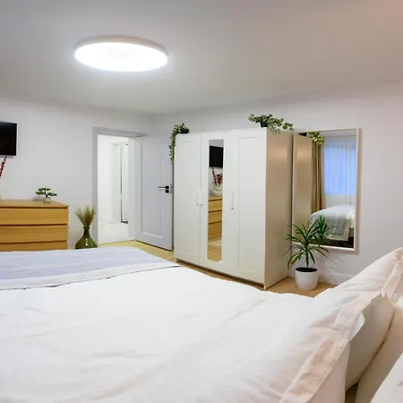 Abm - Old Town - Private Parking Braşov